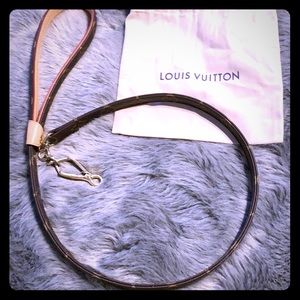 Louis Vuitton GM Dog Leash